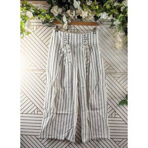 Lulu's Women's Cotton Linen Blend Striped Cropped Trousers Lace Up Size Medium